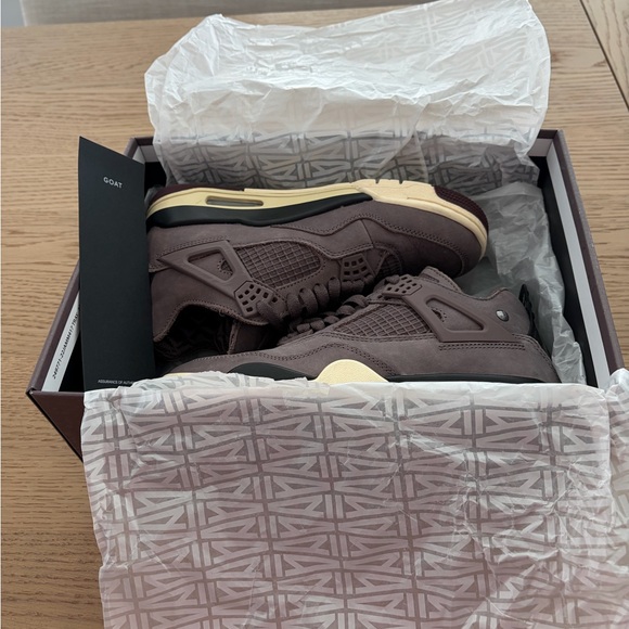 Nike Jordan 4 Retro SP - Violet Ore and Cream - Picture 3 of 7